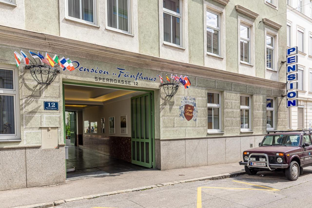 Pension Funfhaus Vienna Exterior photo